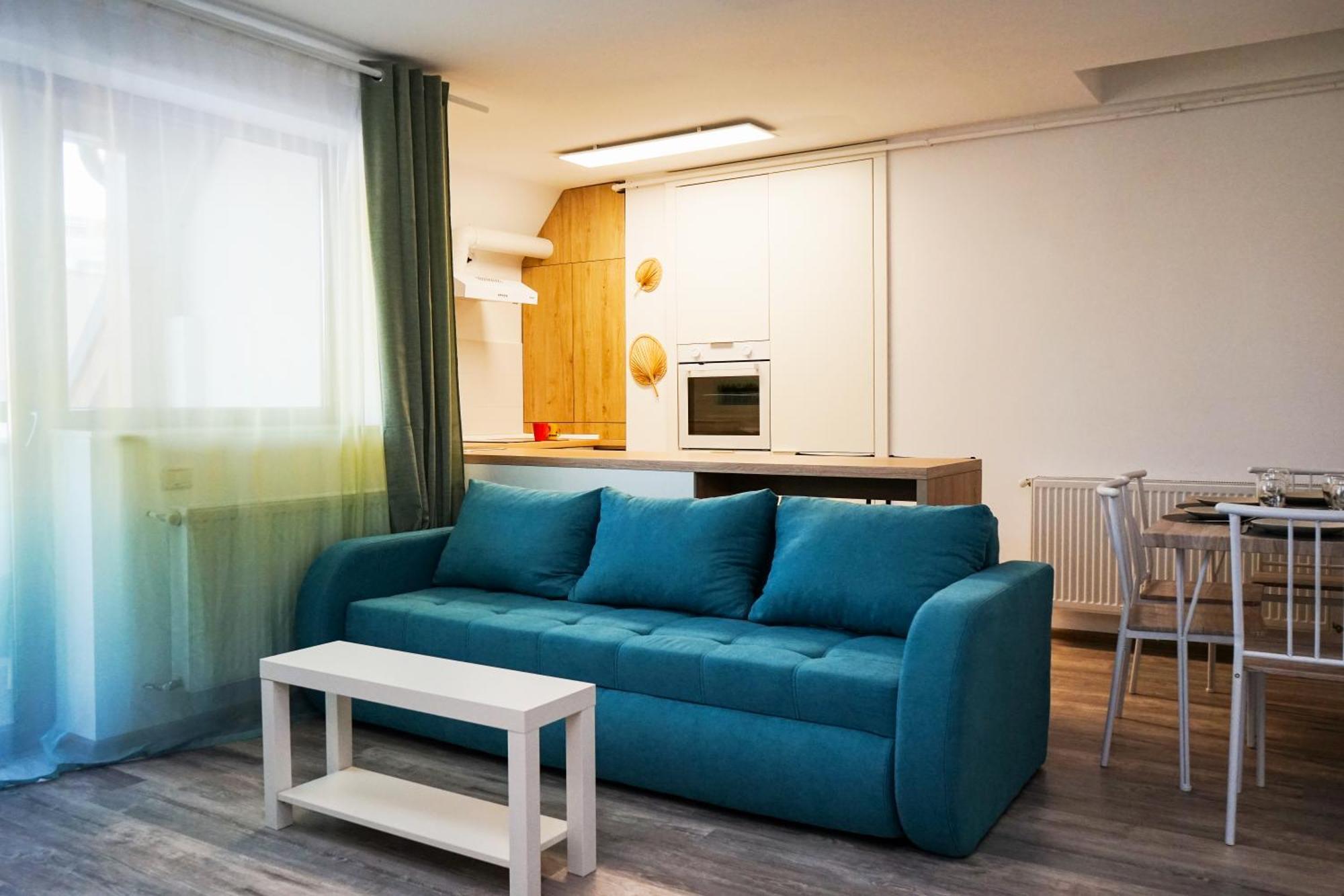 בראשוב Mirandis Apartments - Comfort & Private Parking Near Coresi Mall מראה חיצוני תמונה